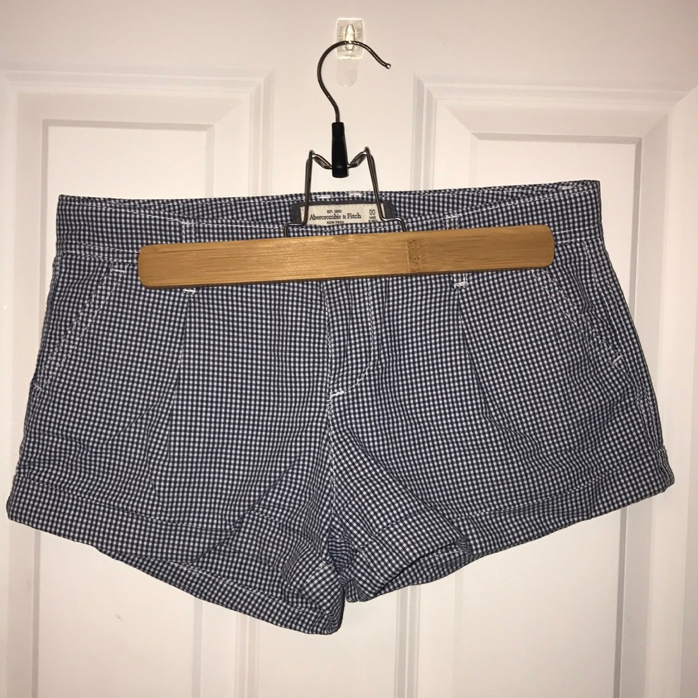 Abercrombie blue and white gingham shorts